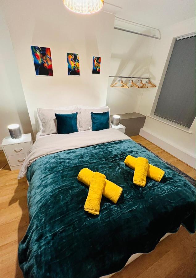Luxurious Modern House In Anfield! Close To Lfc, Efc, City Centre!!! Liverpool Bagian luar foto