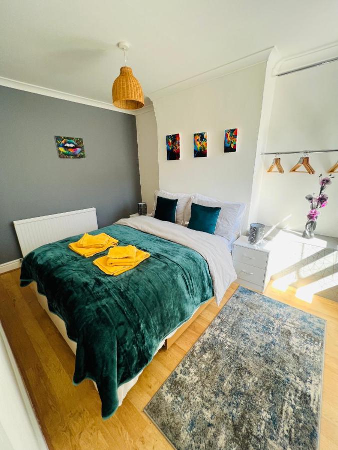 Luxurious Modern House In Anfield! Close To Lfc, Efc, City Centre!!! Liverpool Bagian luar foto